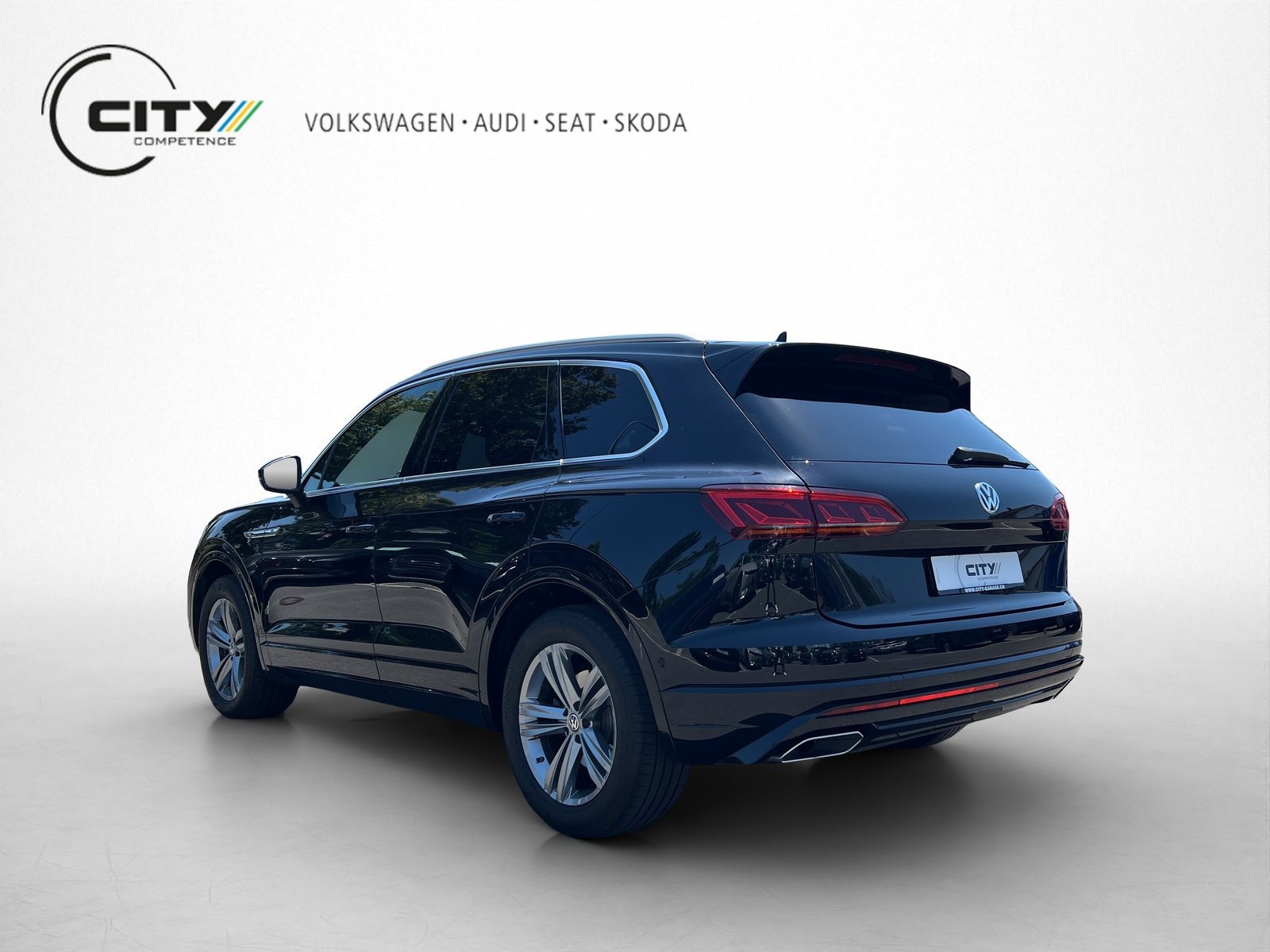 VW Touareg 3.0 V6 TDI 286 R-Line, Diesel, Second hand / Used, Automatic - 4