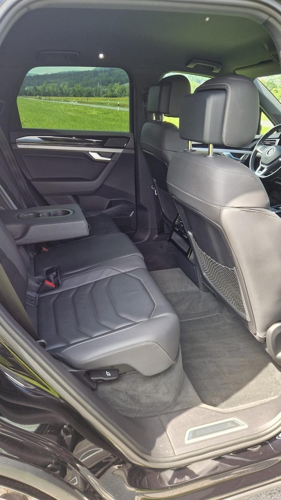 VW Touareg 4.0 V8 TDI R-Line, Diesel, Occasion / Gebraucht, Automatik - 4