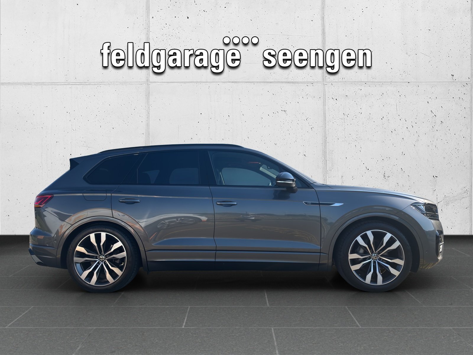 VW Touareg 3.0 TDI R Line Tiptronic mit AHK Panorama-Ausste, Diesel, Occasioni / Usate, Automatico - 4