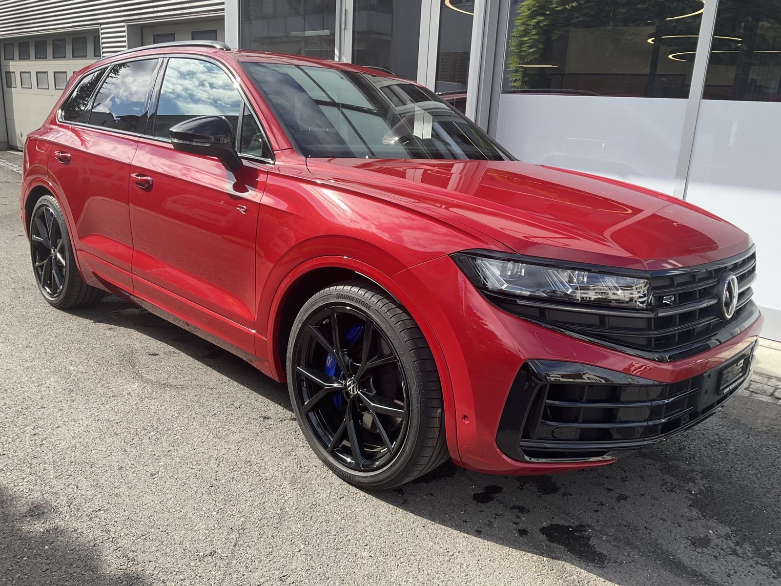VW Touareg 3.0 TSI eHYBRID 462 PS 4MOTION R *** TOPAUSSTATTU, Plug-in-Hybrid Benzina/Elettrica, Occasioni / Usate, Automatico - 3