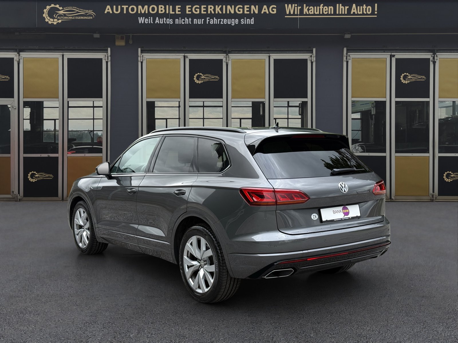 VW Touareg 4.0 V8 TDI R-Line, Diesel, Second hand / Used, Automatic - 7