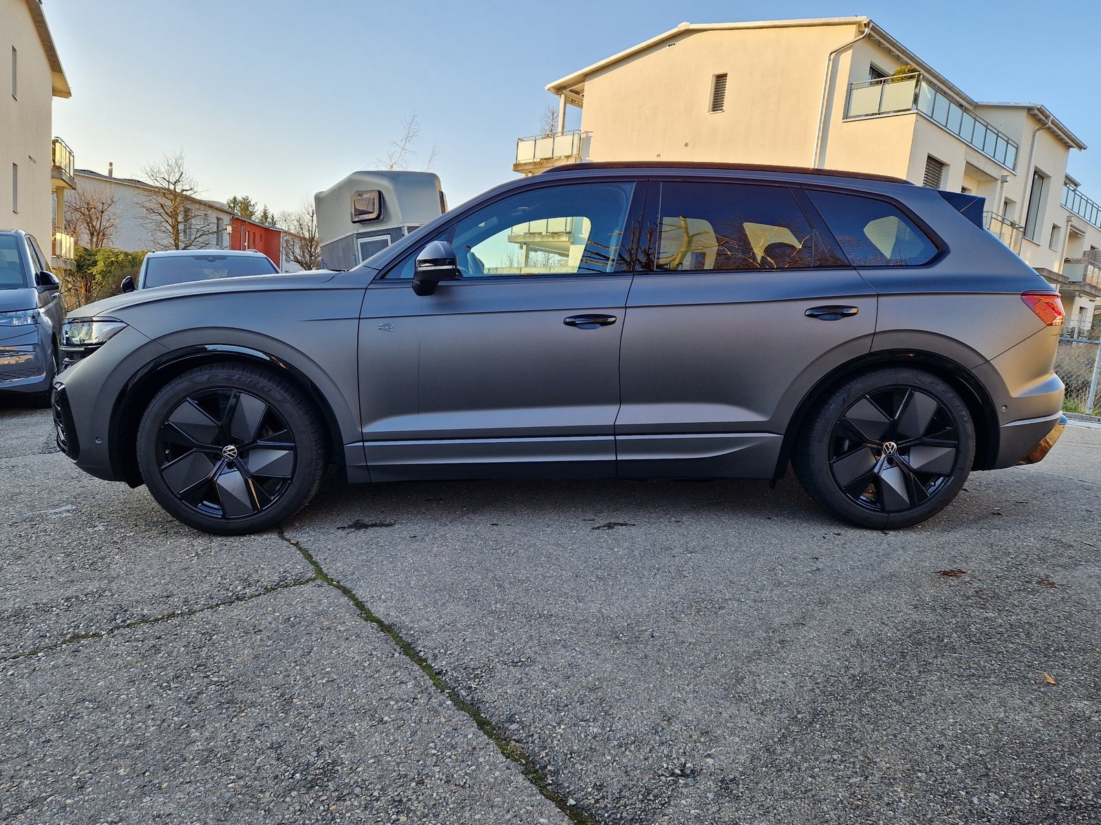 VW Touareg 3.0 TDI 286PS R-Line Tiptronicmit 5 Jahre 100tkm, Diesel, Occasioni / Usate, Automatico - 3