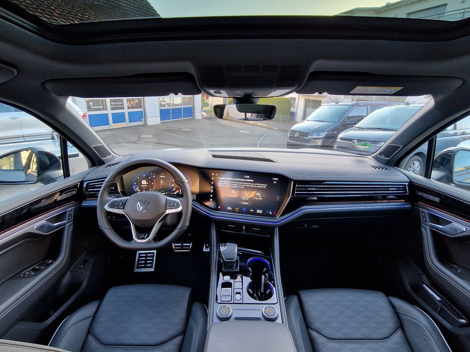 VW Touareg 3.0 TDI 286PS R-Line Tiptronicmit 5 Jahre 100tkm, Diesel, Occasioni / Usate, Automatico - 7