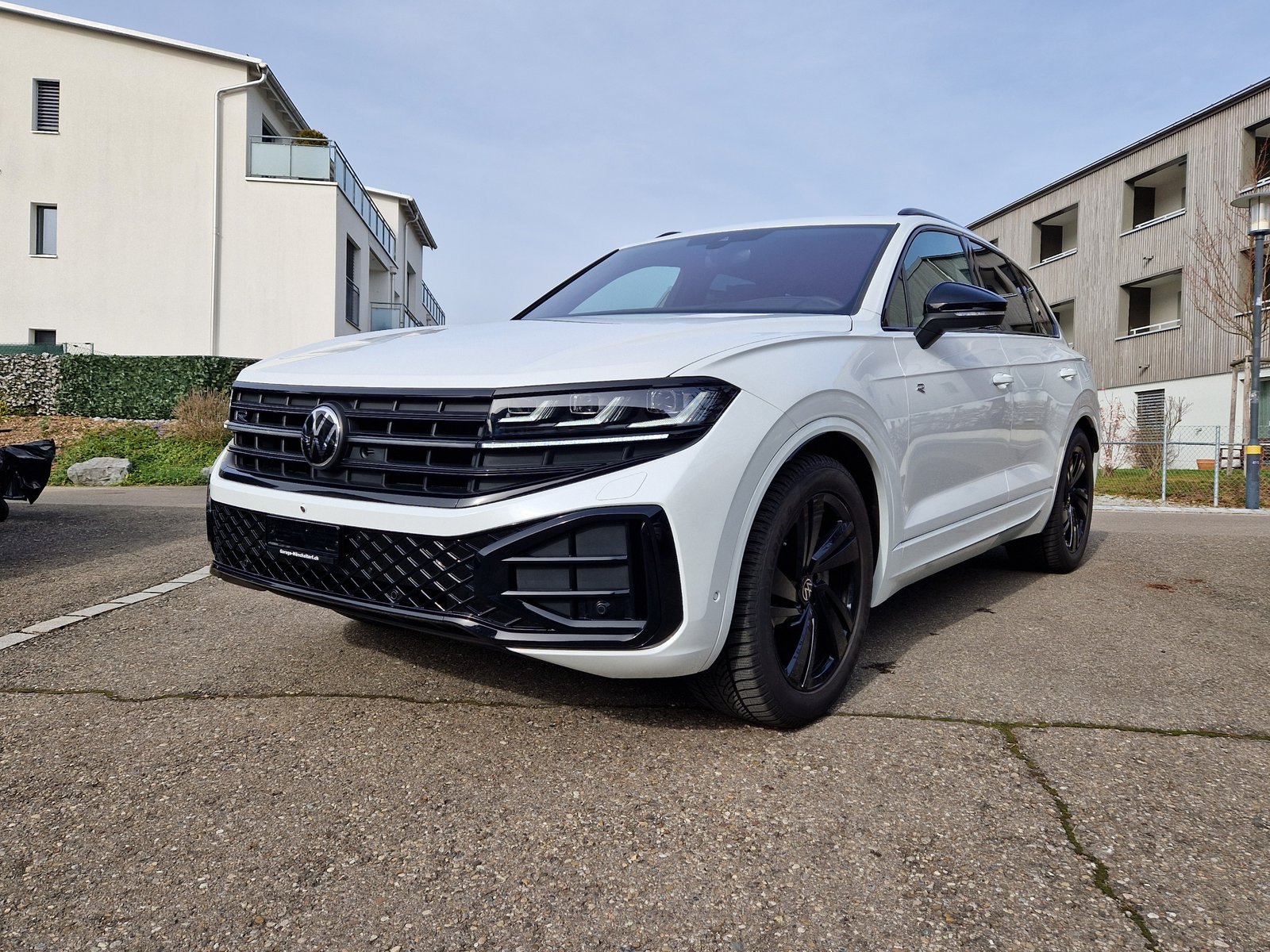 VW Touareg 3.0 TDI 286PS R-Line Tiptronic mit 5 Jahre 100tkm, Diesel, Occasioni / Usate, Automatico - 2