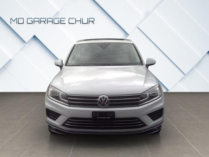 VW Touareg 3.0 TDI BlueMotion Technology Tiptronic, Diesel, Second hand / Used, Automatic