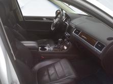 VW Touareg 3.0 TDI BlueMotion Technology Tiptronic, Diesel, Second hand / Used, Automatic - 5