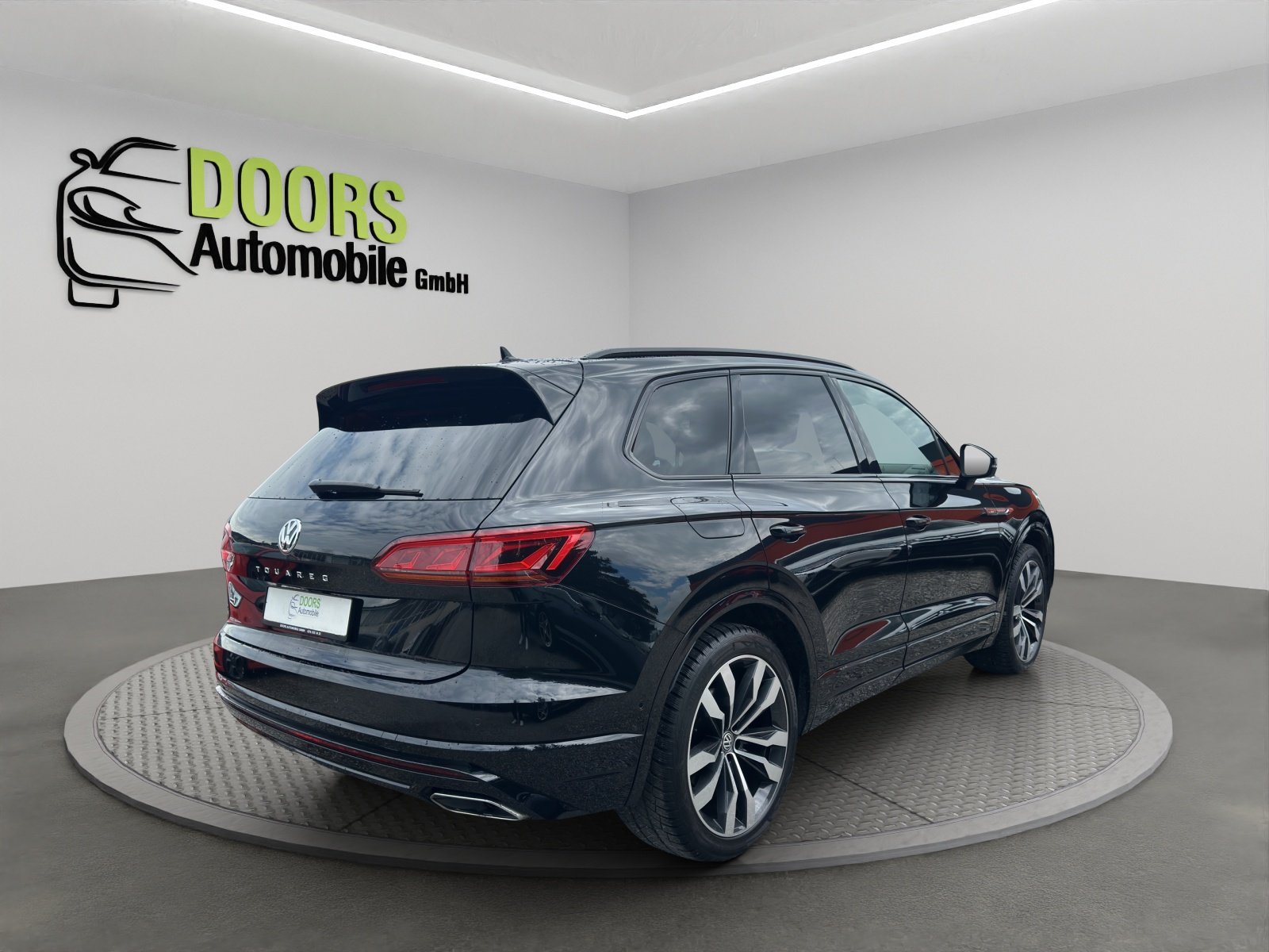 VW Touareg 3.0 TDI R Line Tiptronic, Diesel, Occasion / Gebraucht, Automatik - 5