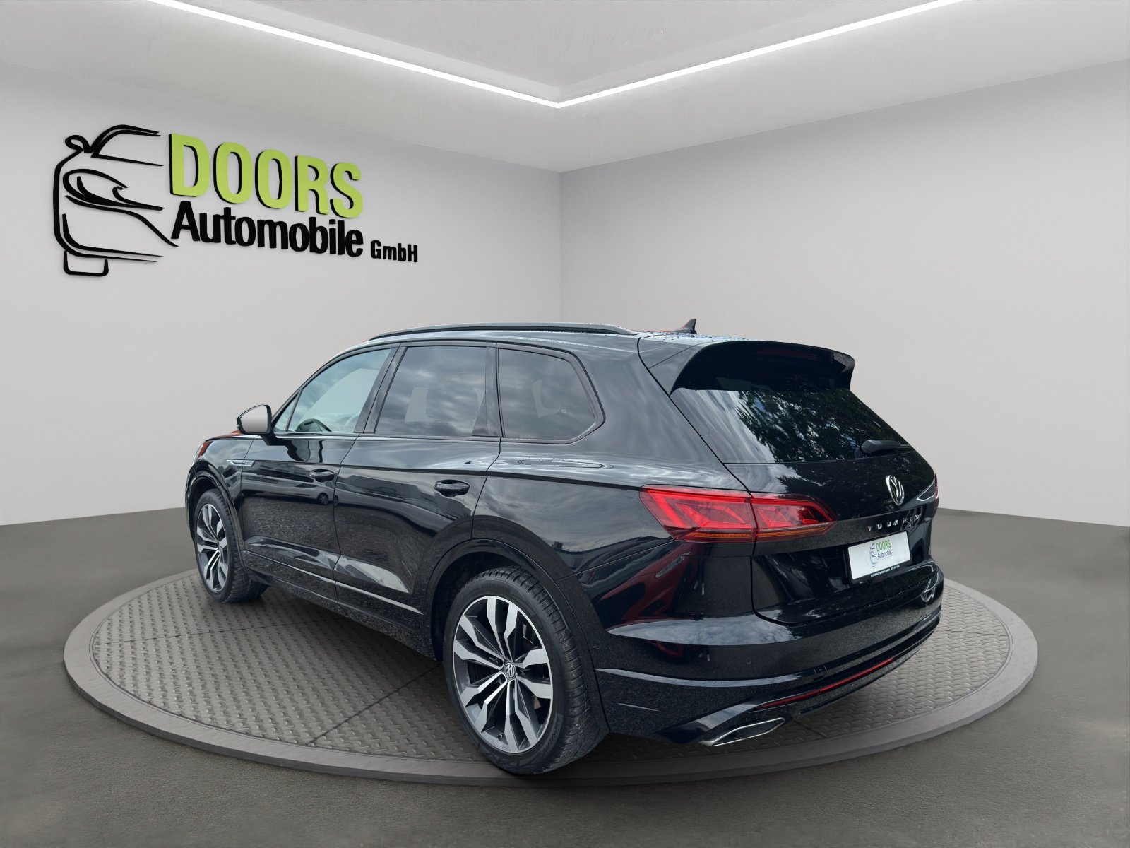 VW Touareg 3.0 TDI R Line Tiptronic, Diesel, Occasion / Gebraucht, Automatik - 6
