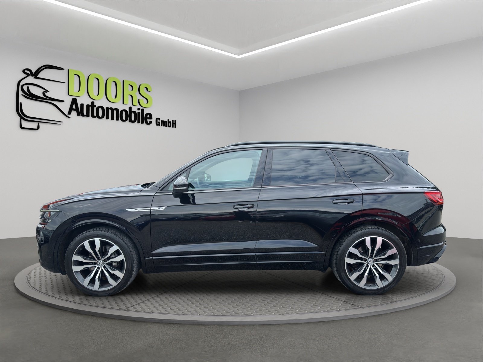 VW Touareg 3.0 TDI R Line Tiptronic, Diesel, Occasion / Gebraucht, Automatik - 7