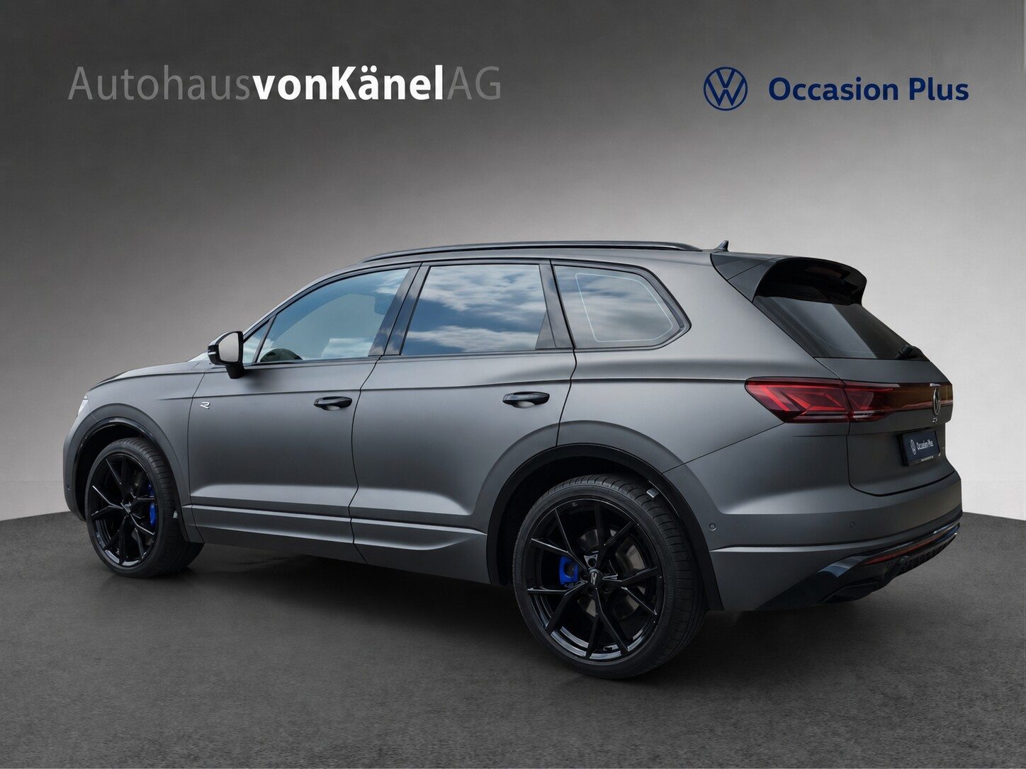VW Touareg PA R, Full-Hybrid Petrol/Electric, Second hand / Used, Automatic - 3