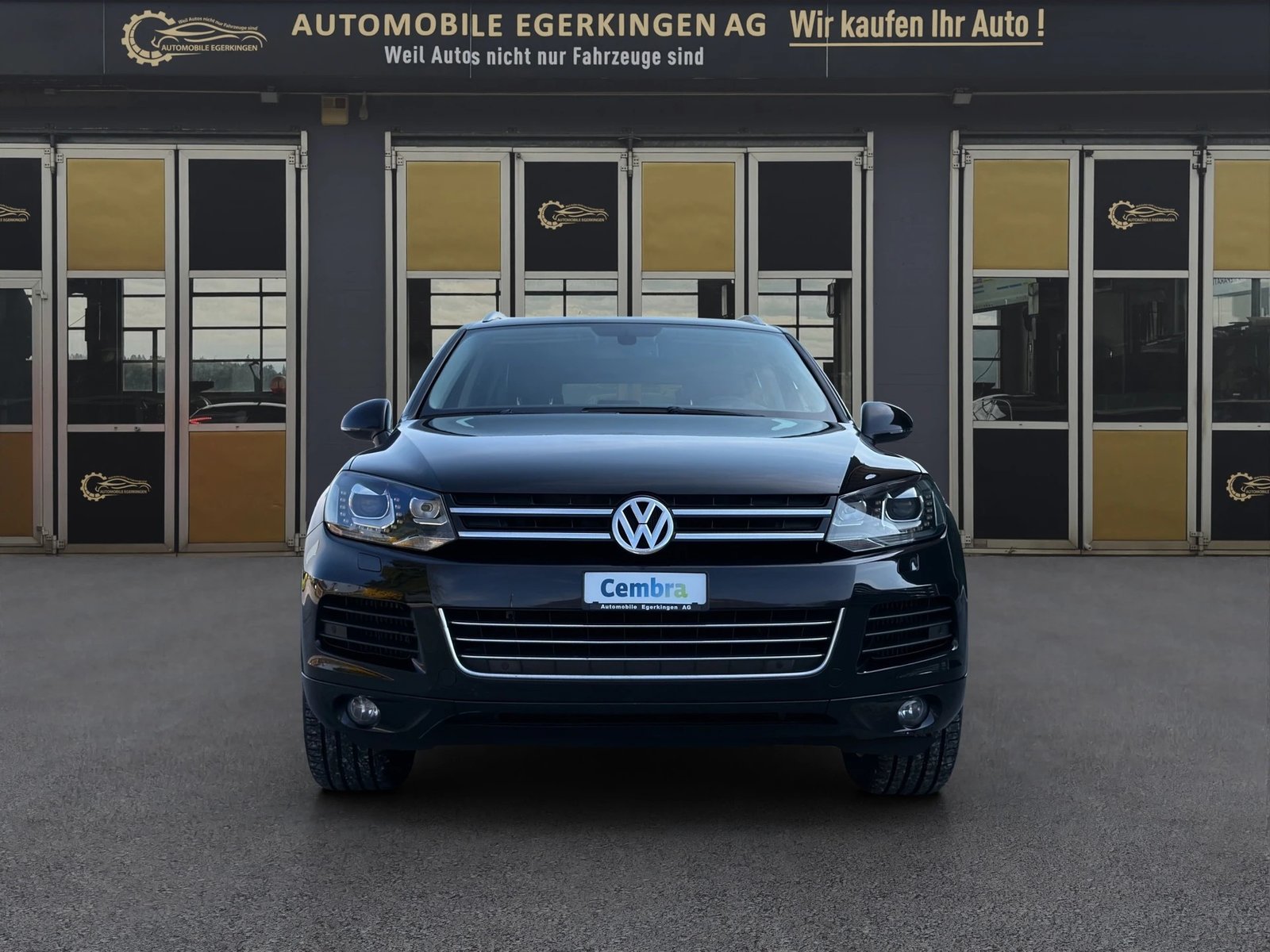 VW Touareg 3.0 TDI BMT Edition X Tiptronic, Diesel, Second hand / Used, Automatic - 2