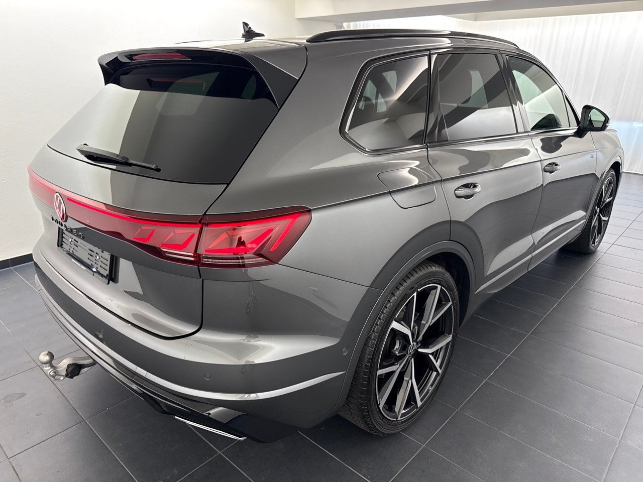 VW Touareg 3.0 TDI R-Line ''inkl. AHK Standheizung'', Diesel, Occasion / Utilisé, Automatique - 3