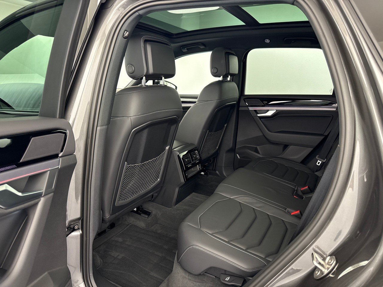 VW Touareg 3.0 TDI R-Line ''inkl. AHK Standheizung'', Diesel, Occasion / Utilisé, Automatique - 6