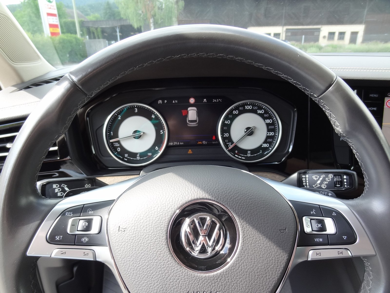 VW Touareg 3.0 TDI Atmosphere Tiptronic, Diesel, Occasion / Utilisé, Automatique - 7