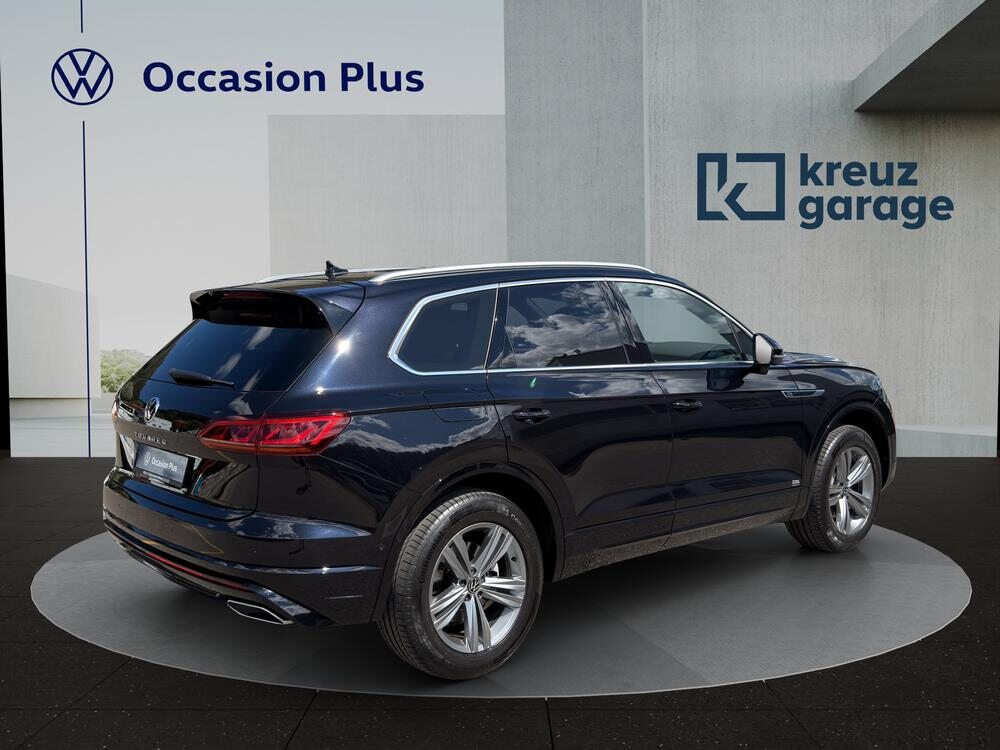 VW Touareg R-Line, Diesel, Second hand / Used, Automatic - 3