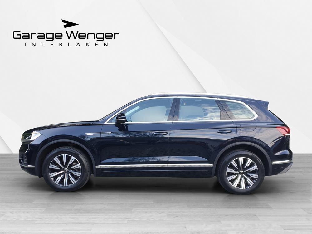 VW Touareg Elegance eHybrid, Full-Hybrid Petrol/Electric, Second hand / Used, Automatic - 3