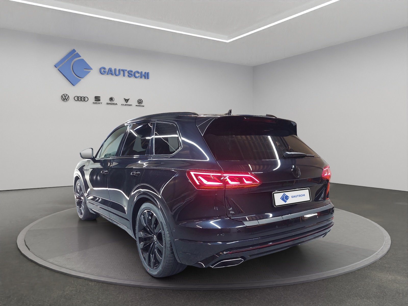 VW Touareg 3.0 TDI R Line Tiptronic, Diesel, Occasion / Gebraucht, Automatik - 3
