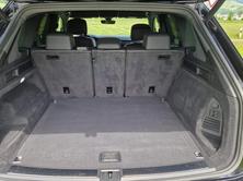 VW Touareg 4.0 V8 TDI R-Line, Diesel, Occasion / Gebraucht, Automatik - 6