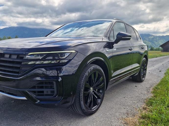 VW Touareg 4.0 V8 TDI R-Line, Diesel, Second hand / Used, Automatic