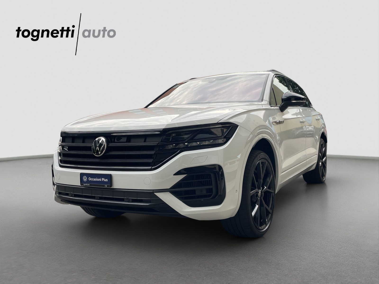VW Touareg R