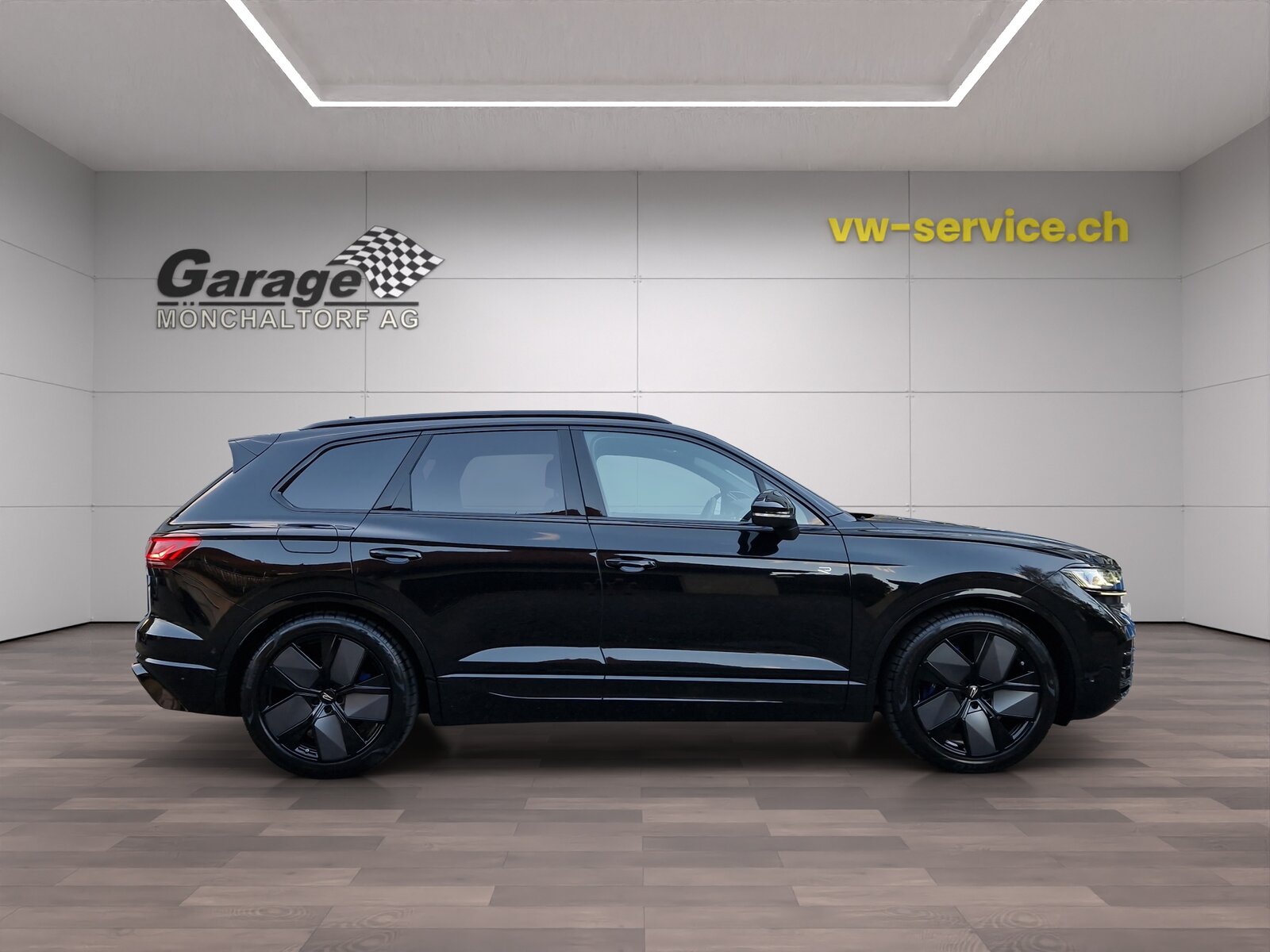VW Touareg 3.0 TSI eHybrid R Tiptronic mit 5 Jahre 100tkm VW, Plug-in-Hybrid Petrol/Electric, Second hand / Used, Automatic - 5