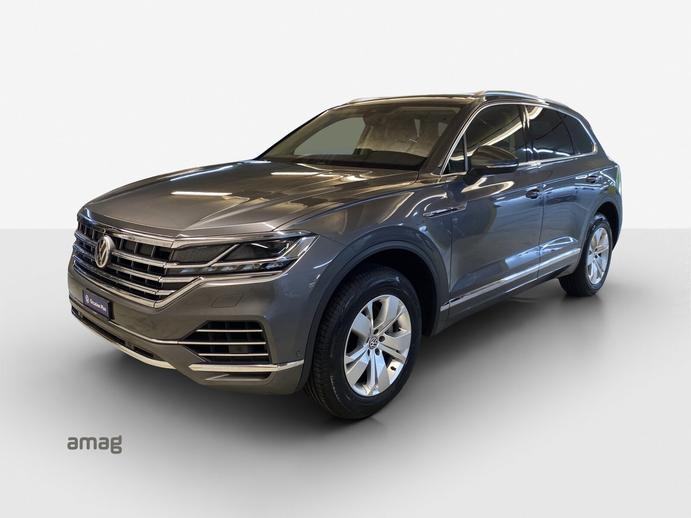 VW New Touareg Atmosphere, Diesel, Occasion / Utilisé, Automatique