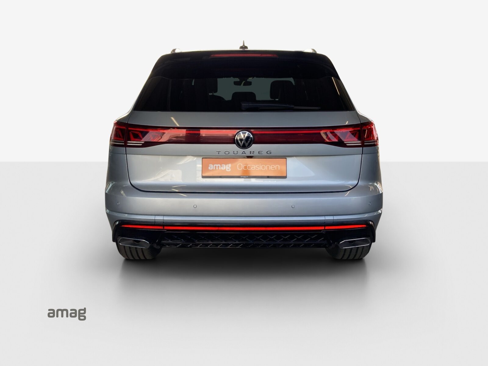 VW Touareg R-Line, Diesel, Second hand / Used, Automatic - 4