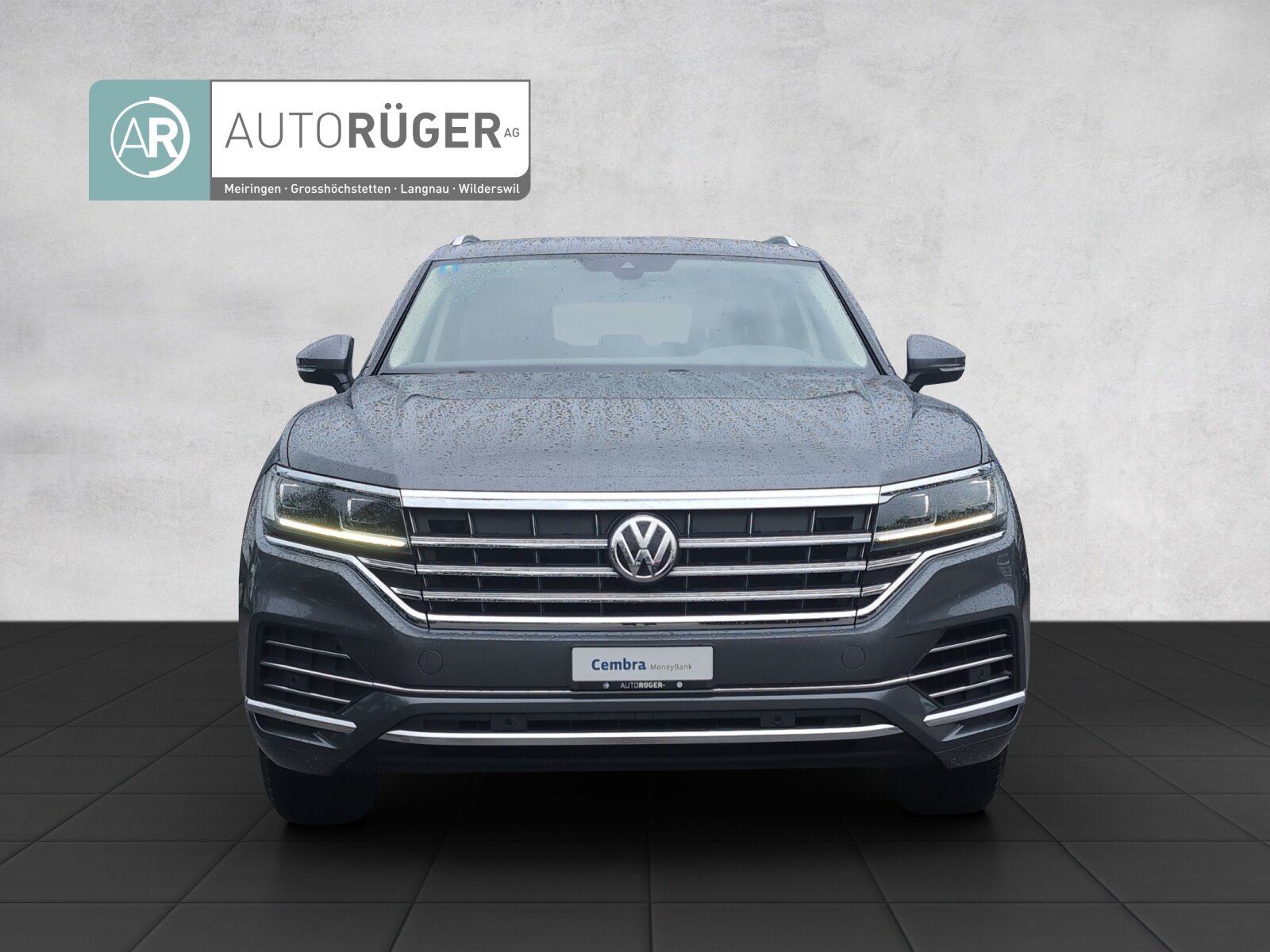 VW Touareg Atmosphere V6 3.0 TDI 286PS 4Motion, Diesel, Second hand / Used, Automatic - 2