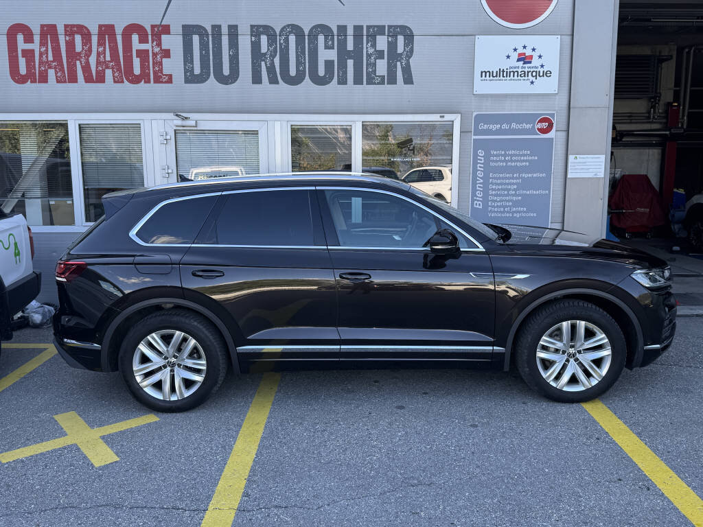 VW Touareg 3.0 V6 TDI Atmosphere, Diesel, Second hand / Used, Automatic - 5