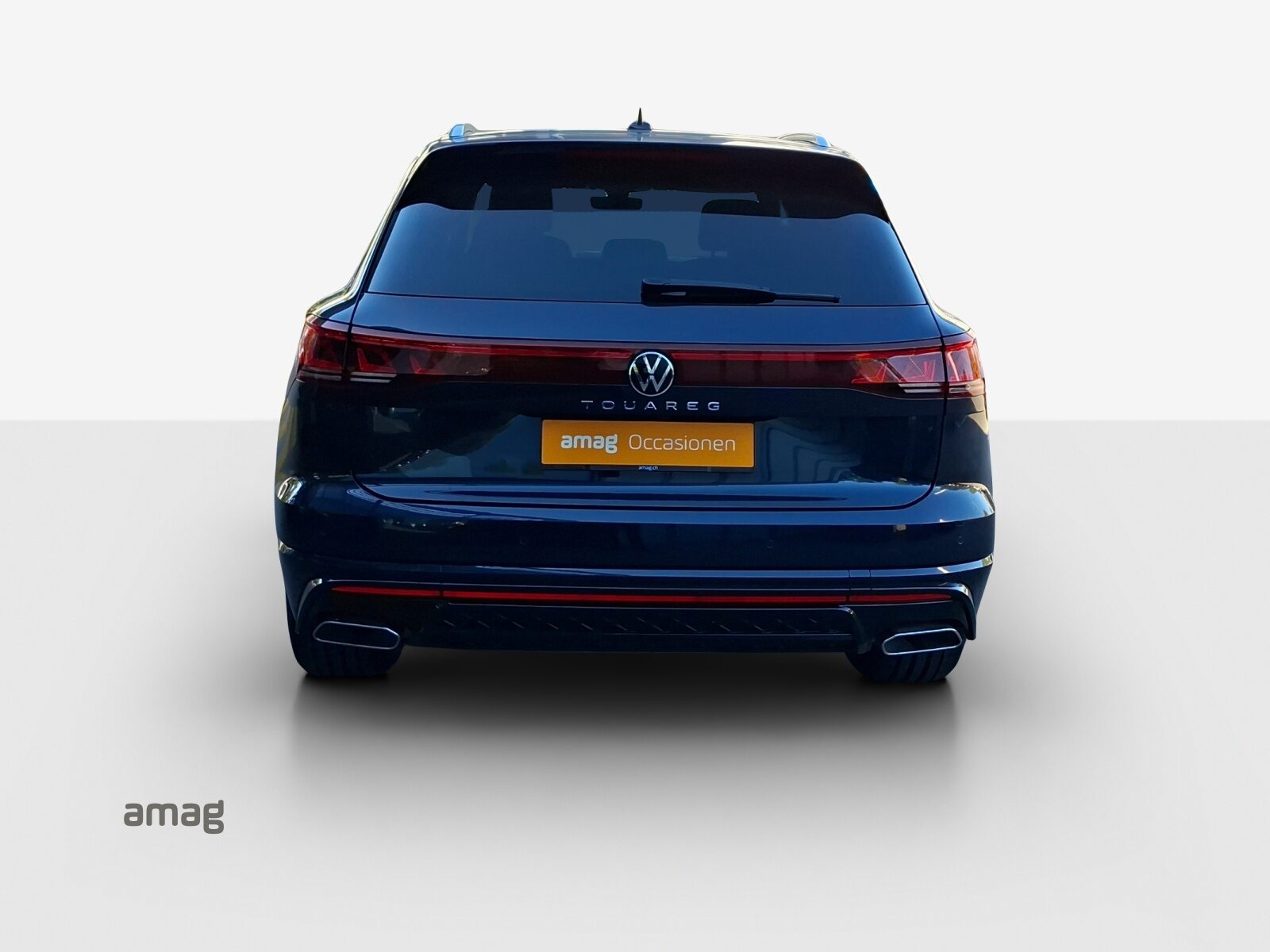 VW Touareg R-Line, Diesel, Second hand / Used, Automatic - 4