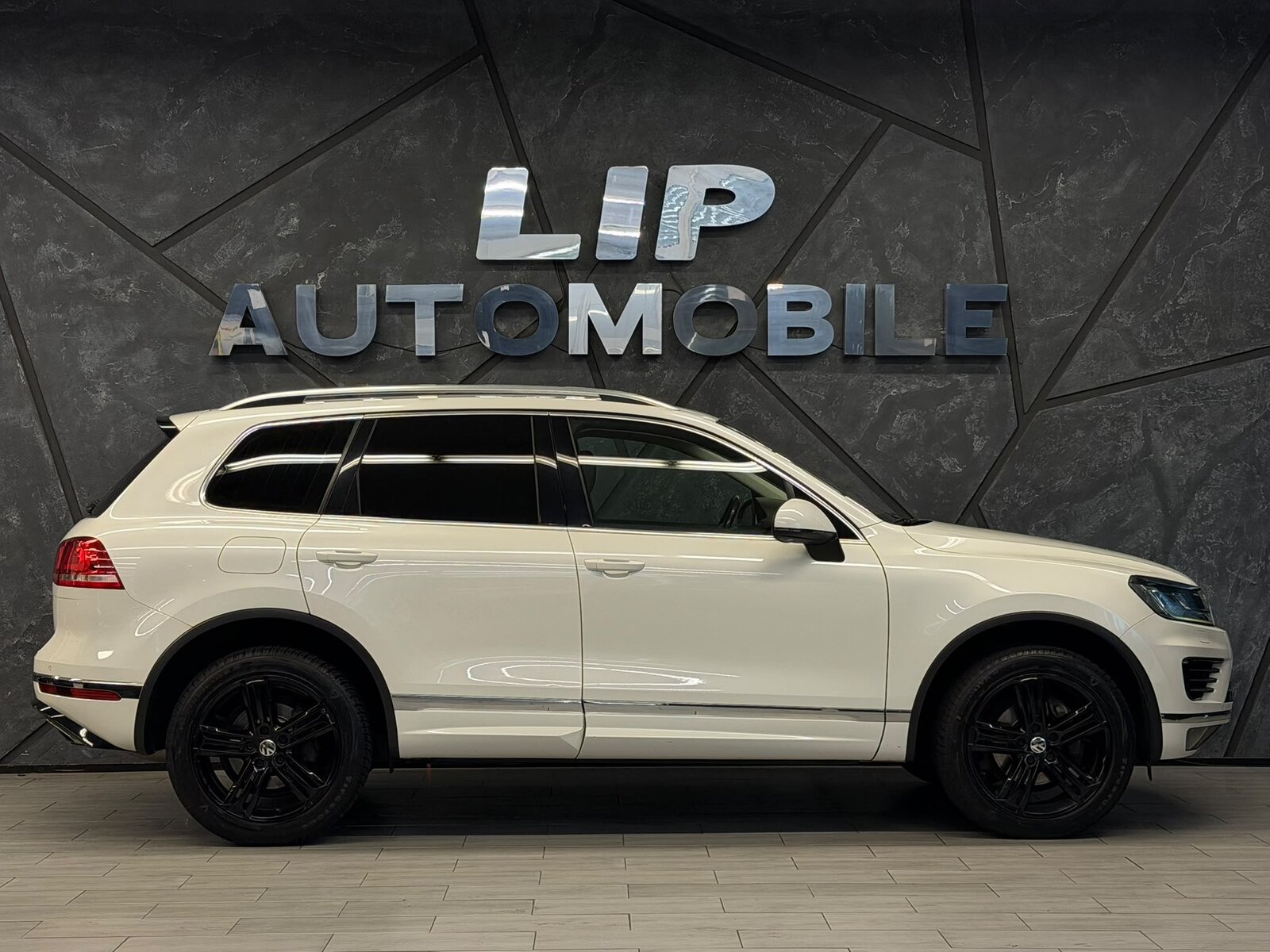 VW Touareg 3.0 TDI BlueMotion Technology Tiptronic R-Line, Diesel, Occasion / Utilisé, Automatique - 4