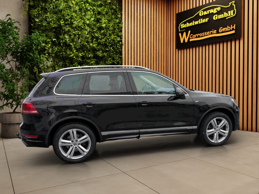 VW TOUAREG 3.0 TDI BMT R-Line Edition X Tiptronic ***Anhäng, Diesel, Occasion / Gebraucht, Automatik - 4