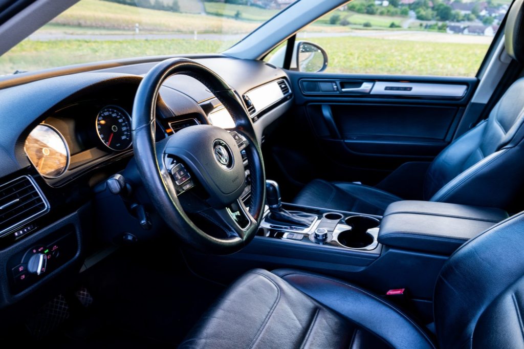 VW TOUAREG 3.0 V6 TDI 240 BlueMT, Diesel, Occasion / Utilisé, Automatique - 6