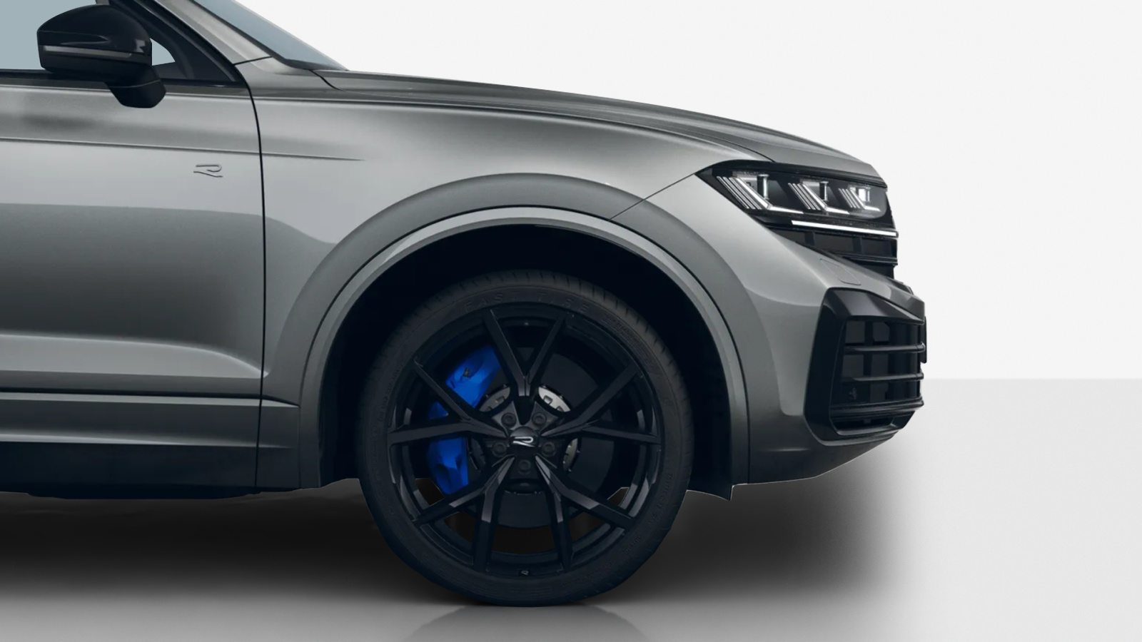 VW Touareg R UNITED, Hybride Intégral Essence/Électricité, Voiture de démonstration, Automatique - 4