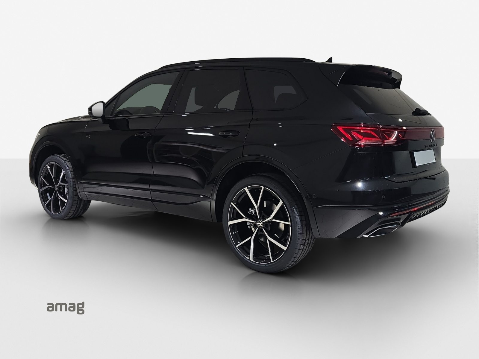 VW Touareg R-Line Final Edition, Diesel, Ex-demonstrator, Automatic - 3
