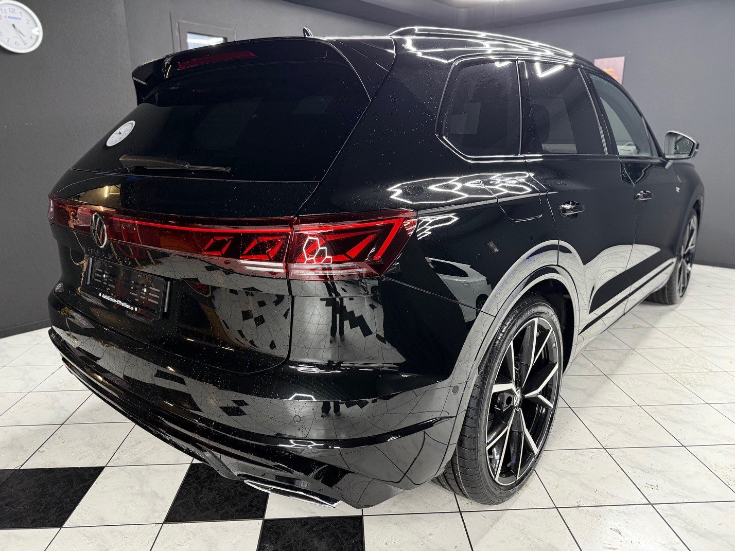 VW Touareg 3.0 TDI R-Line, Diesel, Auto nuove, Automatico - 6