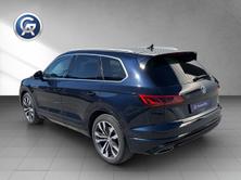 VW New Touareg R-Line, Petrol, Second hand / Used, Automatic - 3