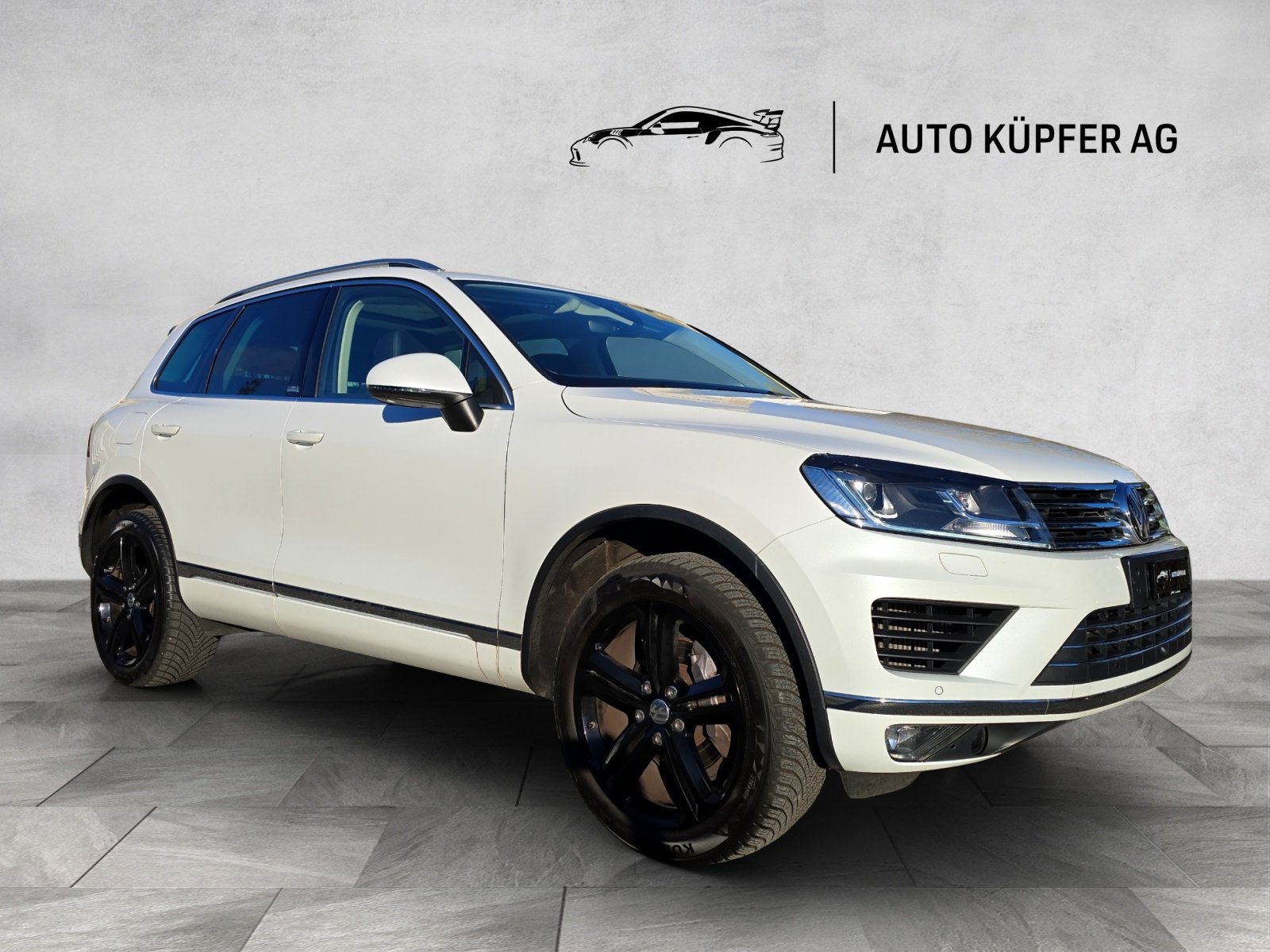 VW Touareg 3.0 TDI BMT Exclusive Edition Tiptronic, Diesel, Second hand / Used, Automatic - 2