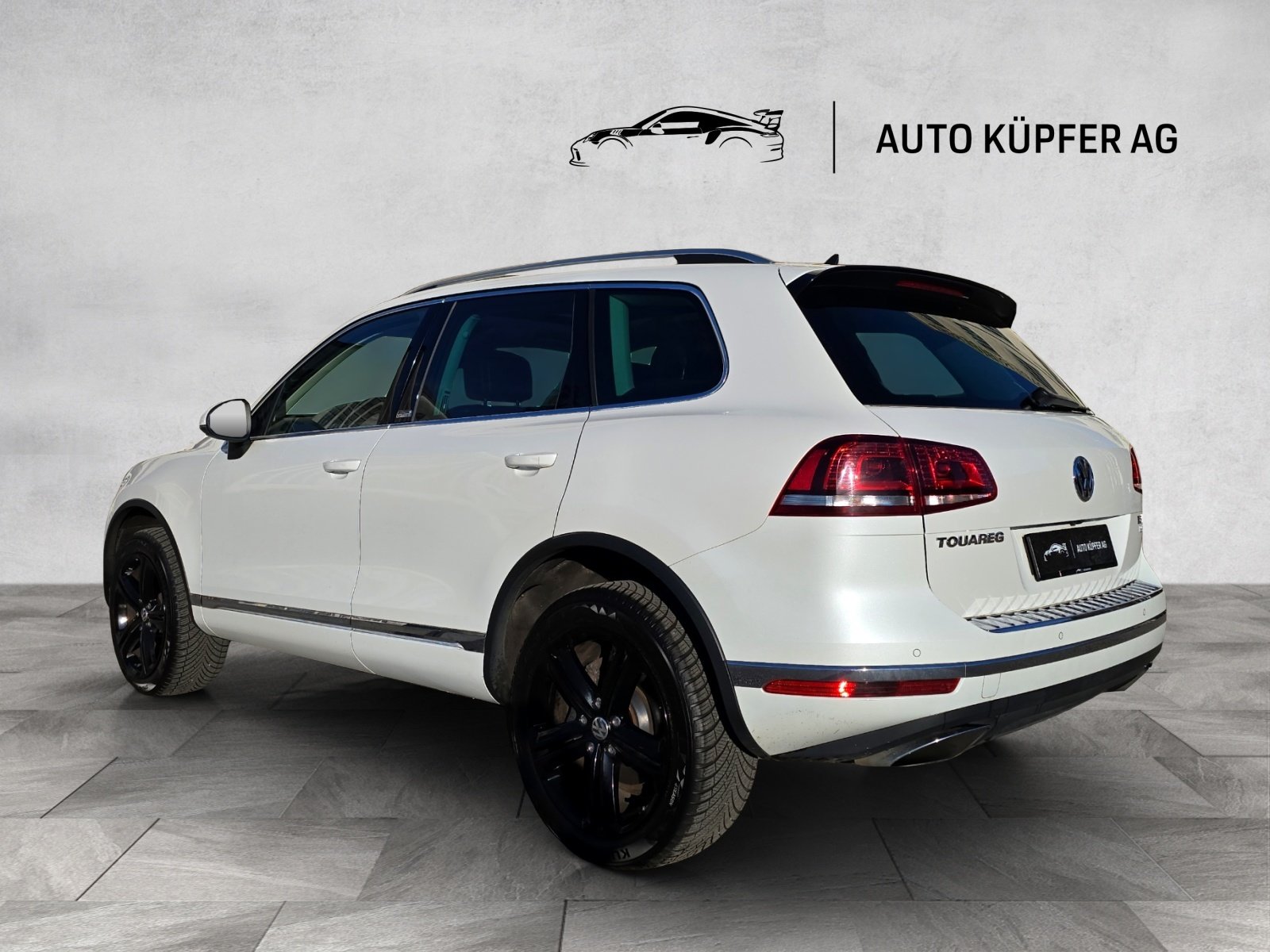 VW Touareg 3.0 TDI BMT Exclusive Edition Tiptronic, Diesel, Second hand / Used, Automatic - 4