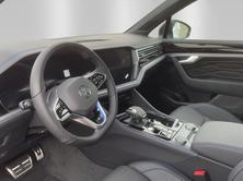 VW Touareg 3.0 TSI eHybrid R Tiptronic, Plug-in-Hybrid Petrol/Electric, Ex-demonstrator, Automatic - 4