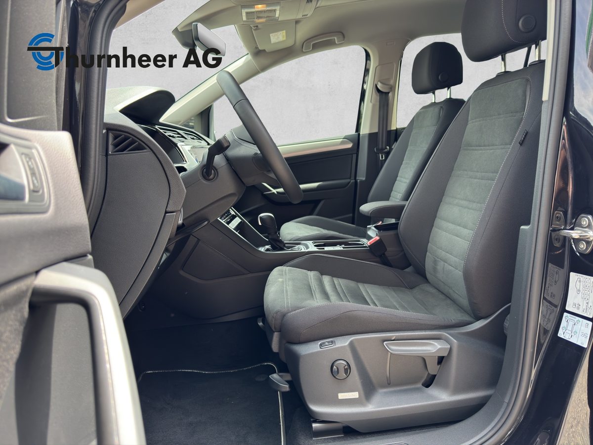 VW Touran 1.5 TSI EVO Comf, Benzin, Occasion / Gebraucht, Automatik - 7