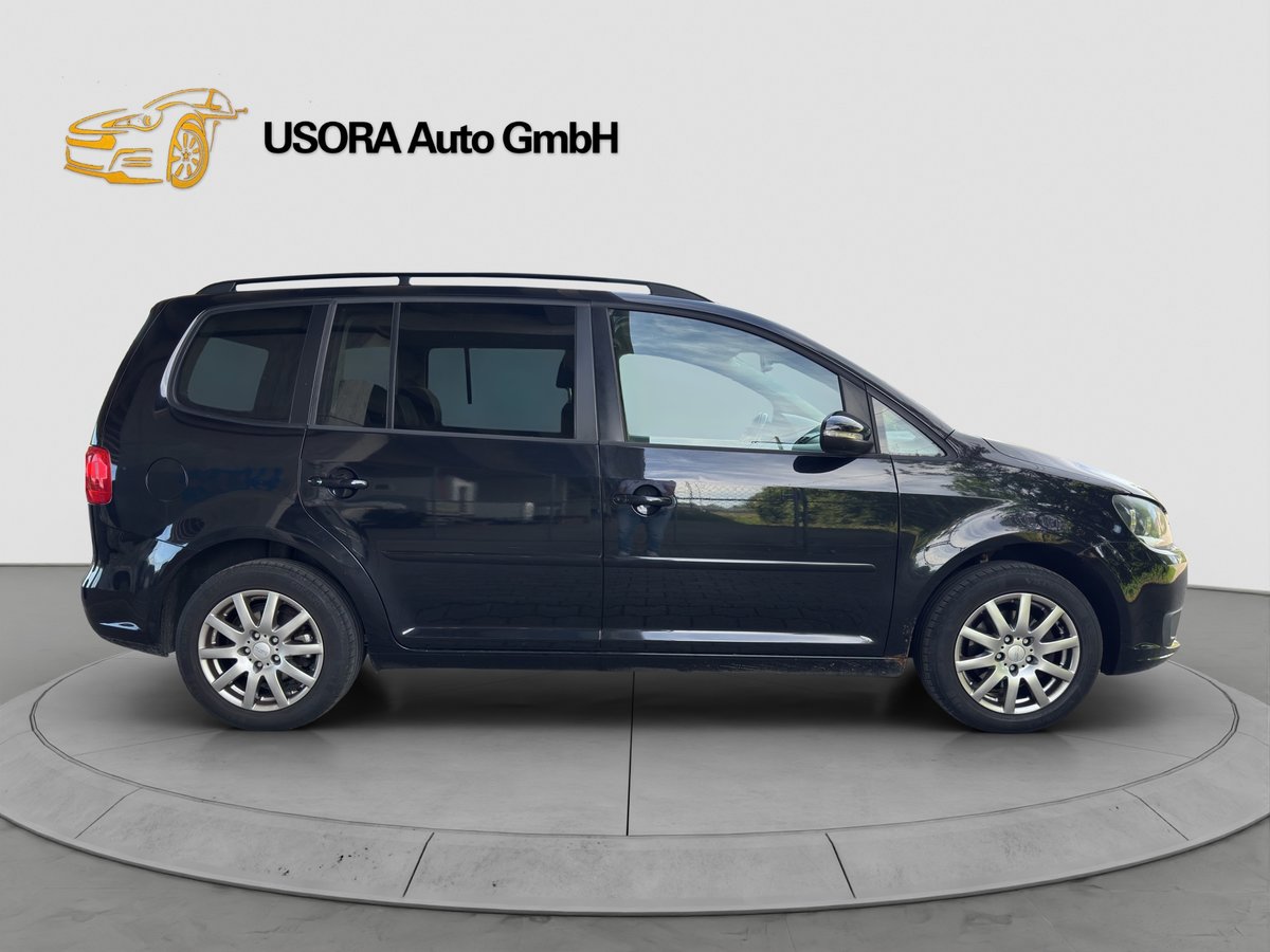 VW TOURAN, Essence, Occasion / Utilisé, Manuelle - 6