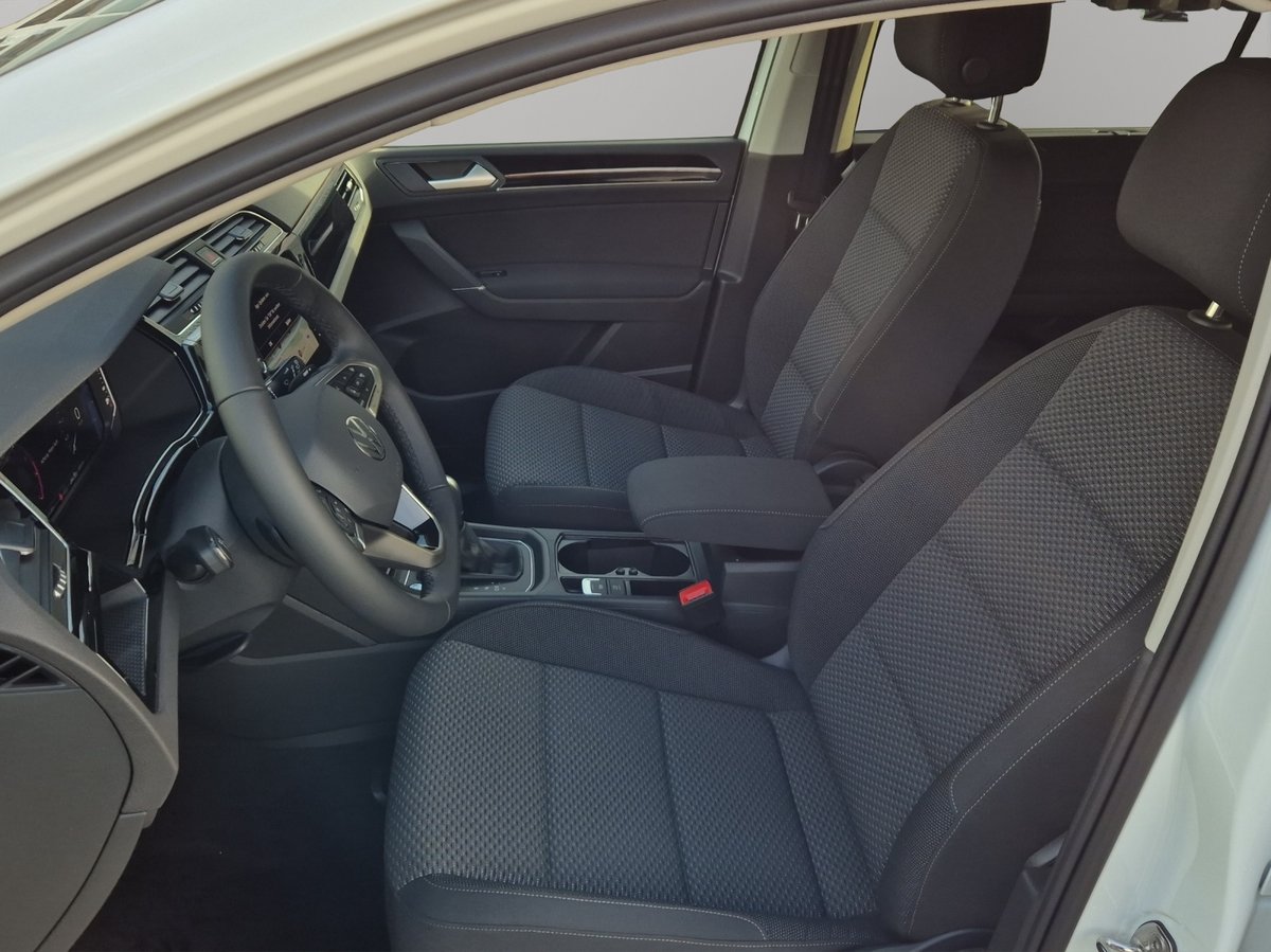 VW Touran 1.5 TSI EVO Comfortline DSG, Benzin, Neuwagen, Automatik - 6