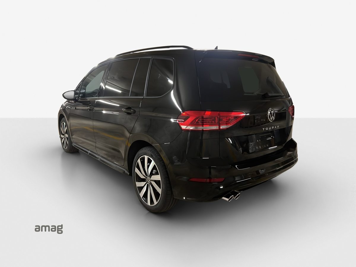 VW Touran Highline, Diesel, New car, Automatic - 3
