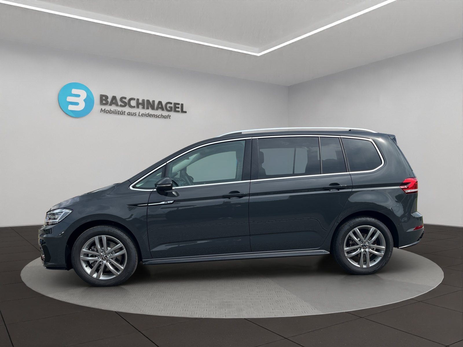 VW Touran UNITED, Benzin, Neuwagen, Automatik - 2