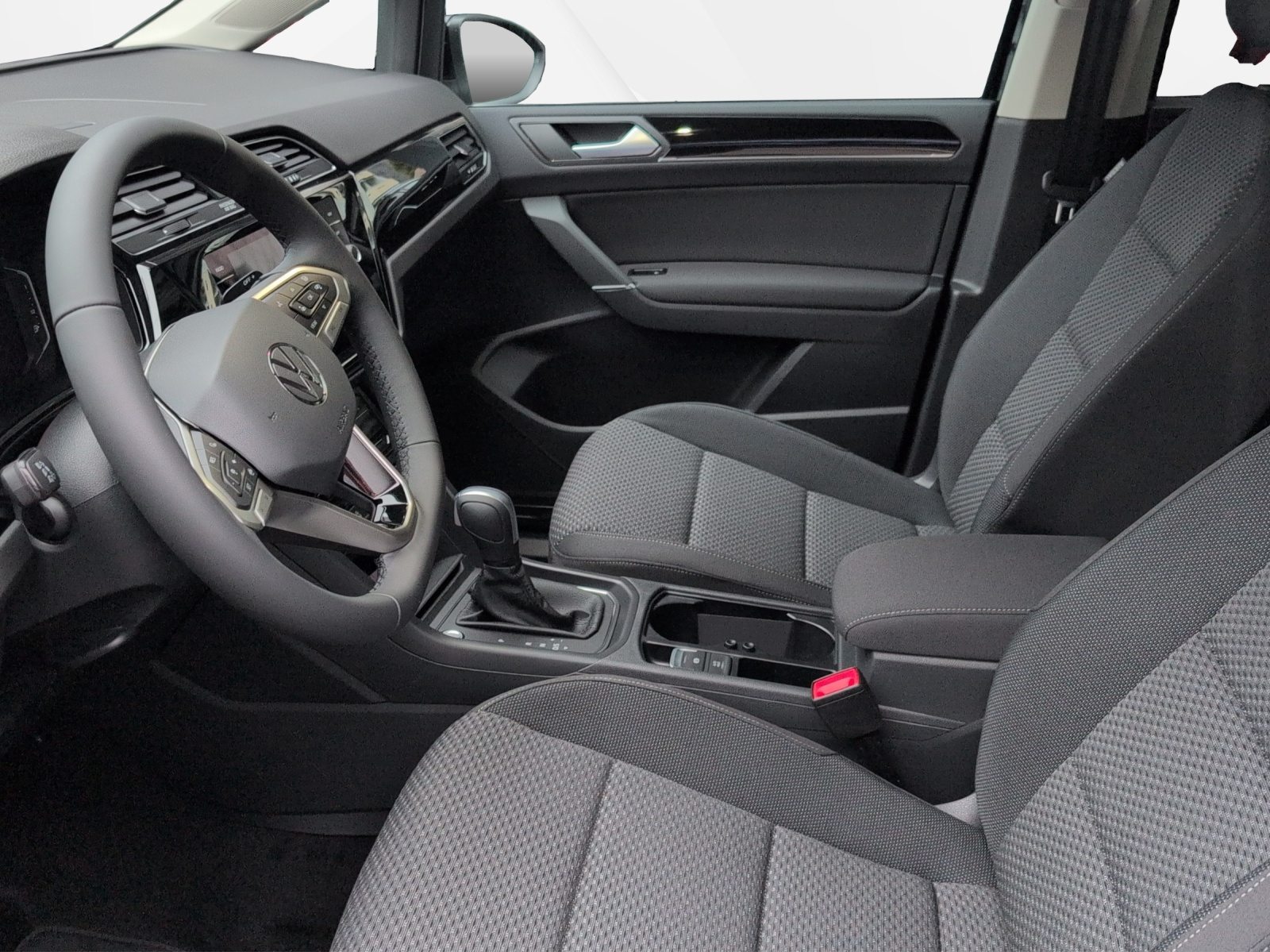 VW Touran UNITED, Petrol, New car, Automatic - 6