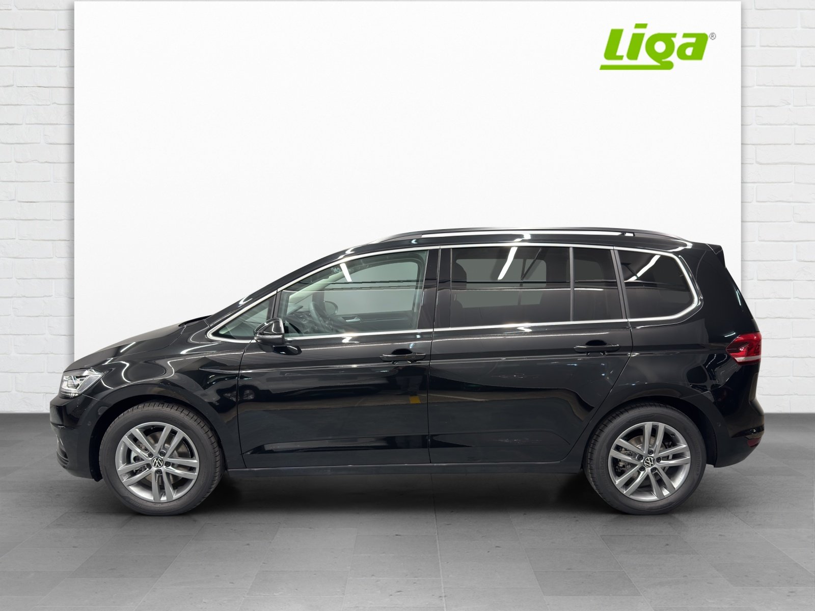VW Touran 1.5 TSI Comfortline United DSG, Petrol, New car, Automatic