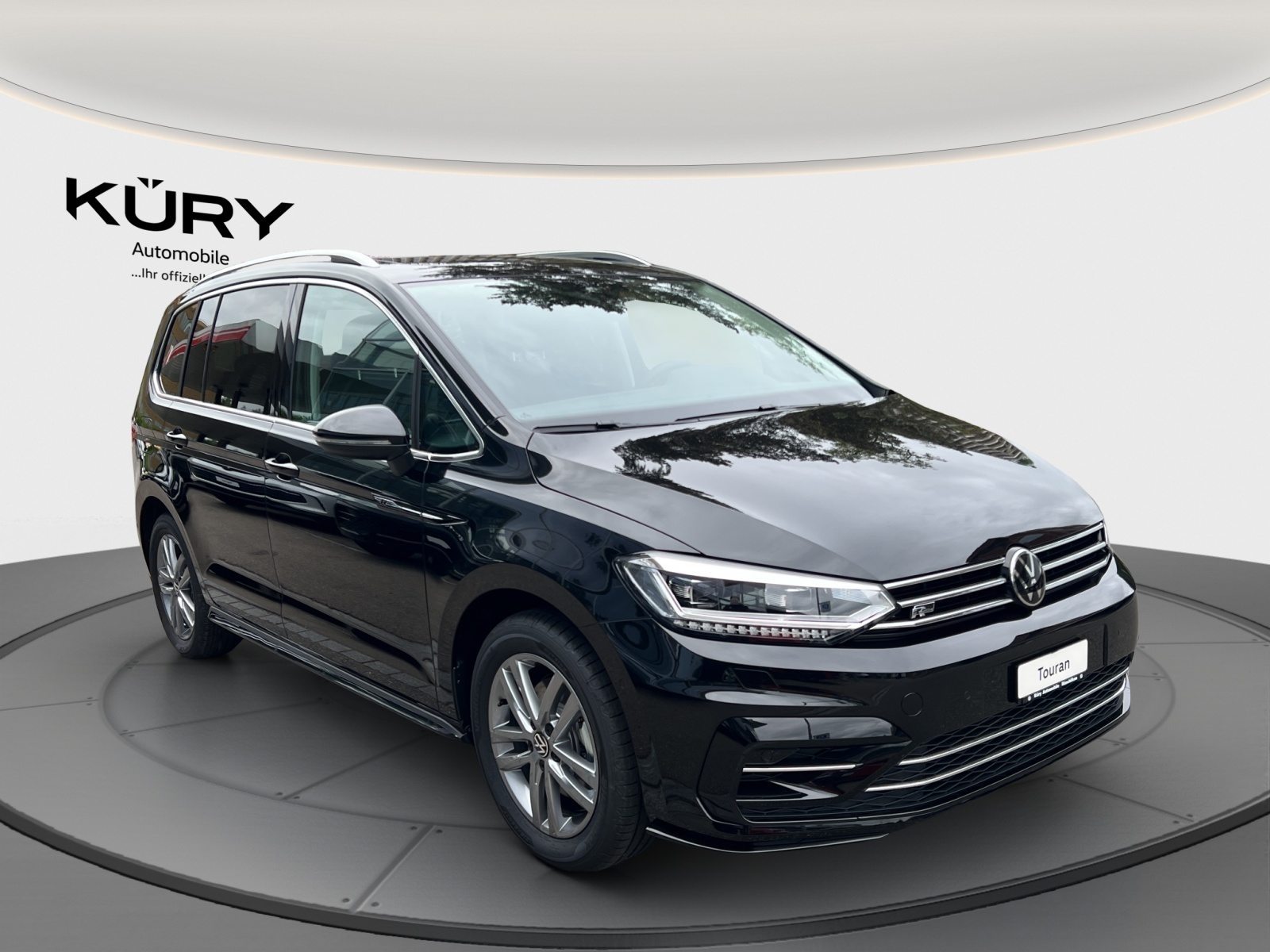 VW Touran UNITED, Petrol, New car, Automatic - 3