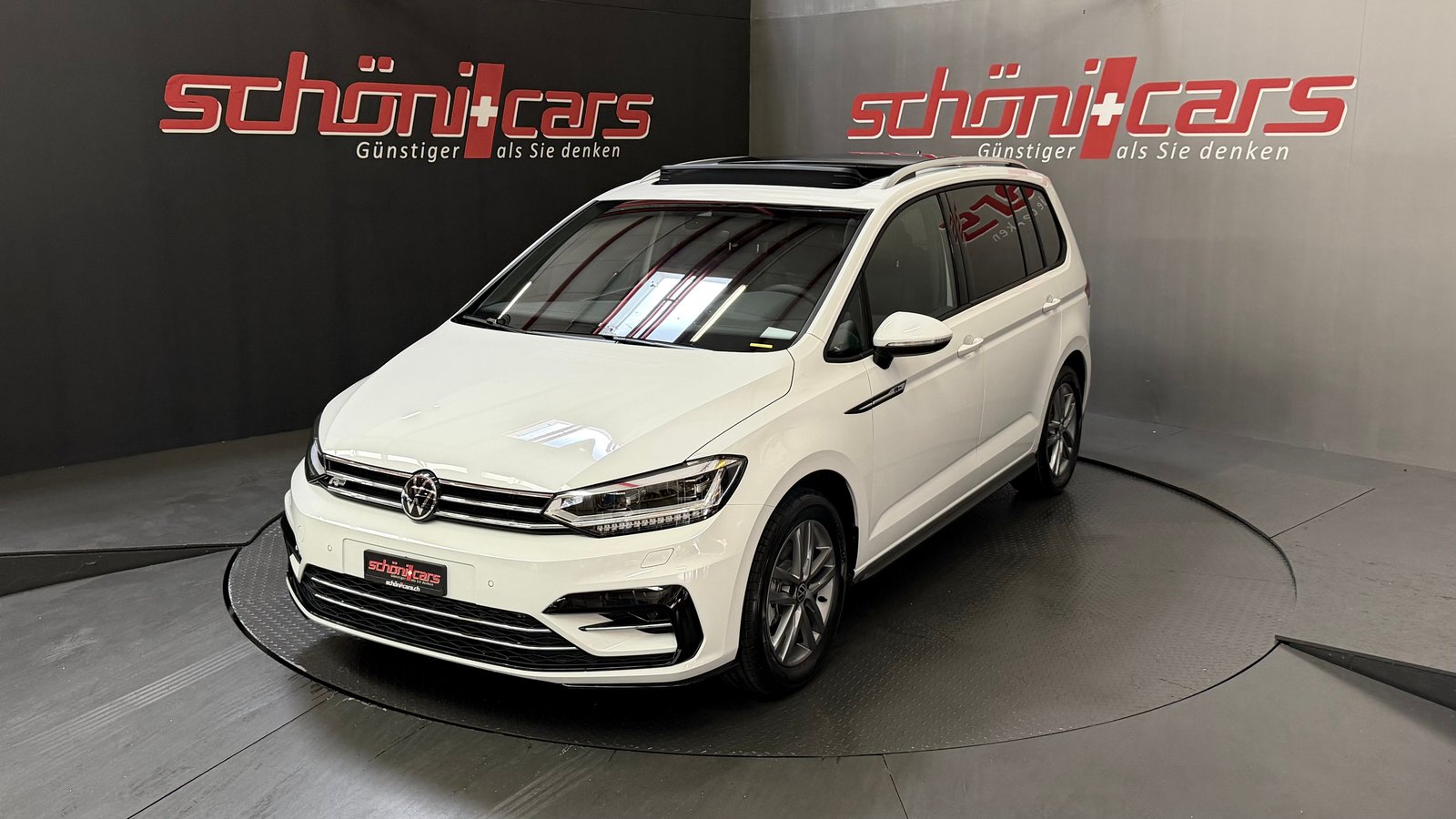VW Touran 1.5 TSI EVO R-Line DSG Panorama, Petrol, New car, Automatic - 3