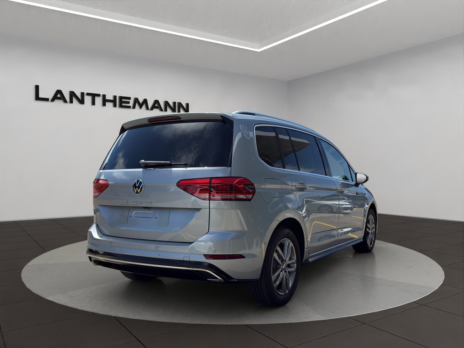 VW Touran UNITED, Petrol, New car, Automatic - 5